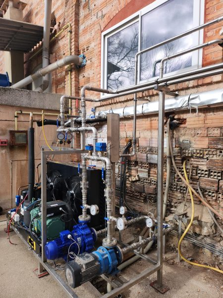 PROJET 2025 - Tuyauterie inox serti dans l'aveyron pour une usine de fabrication de produit chimique - 1